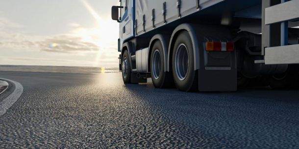 Reducing the carbon footprint of intermodal transportation