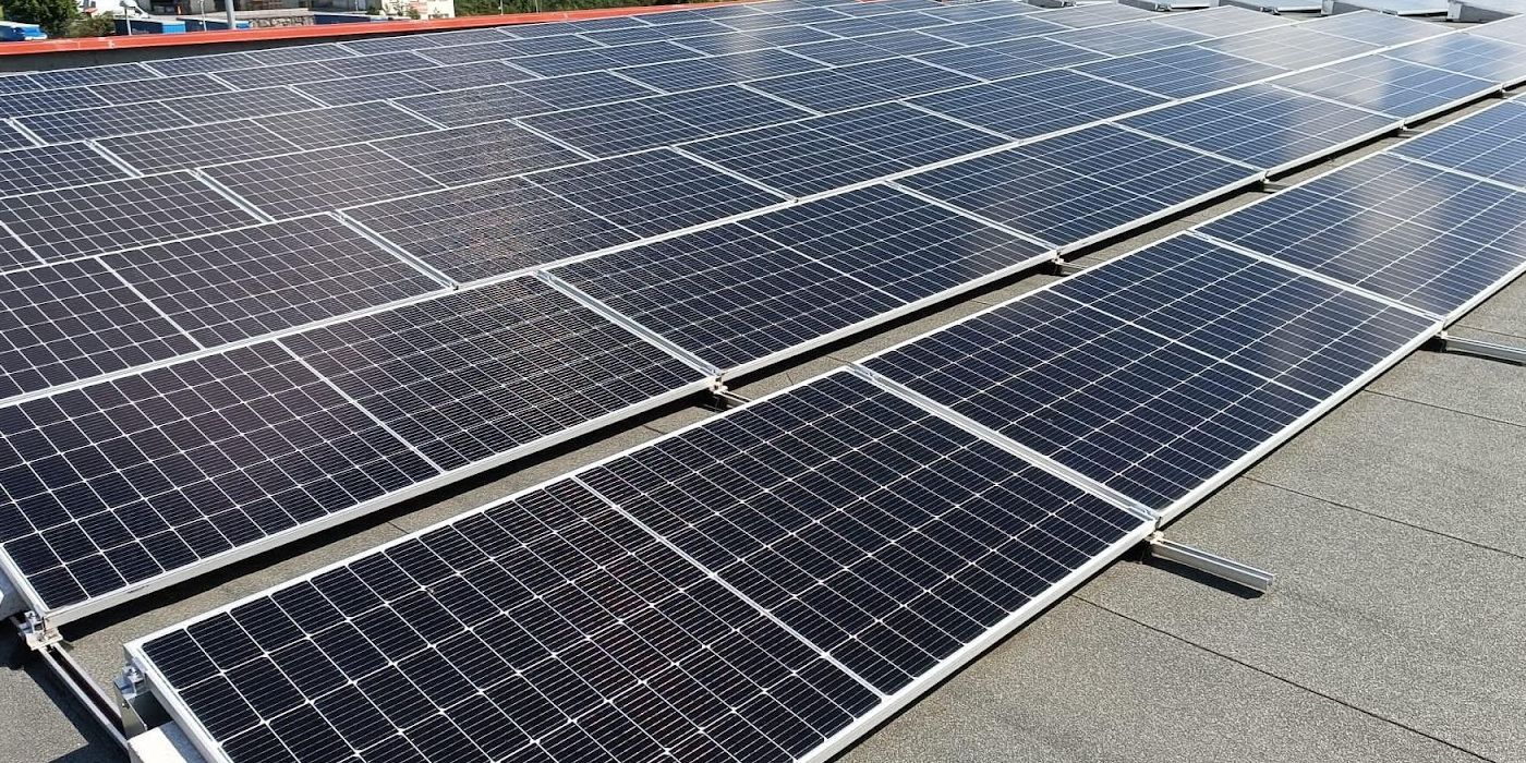 SACYTRANS S.L. the road to energy self-consumption